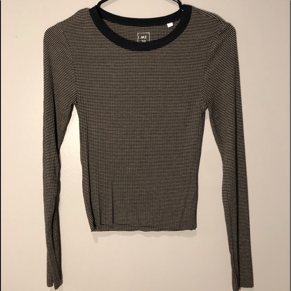 Fitted long sleeve!